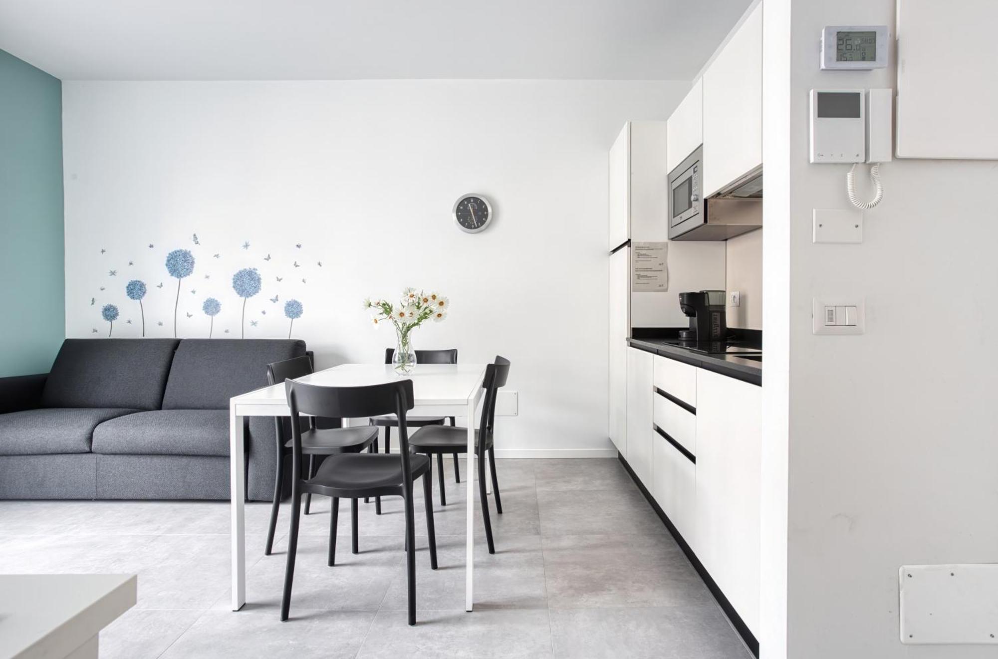 Sleek City Abode In Maciachini Milánó Kültér fotó