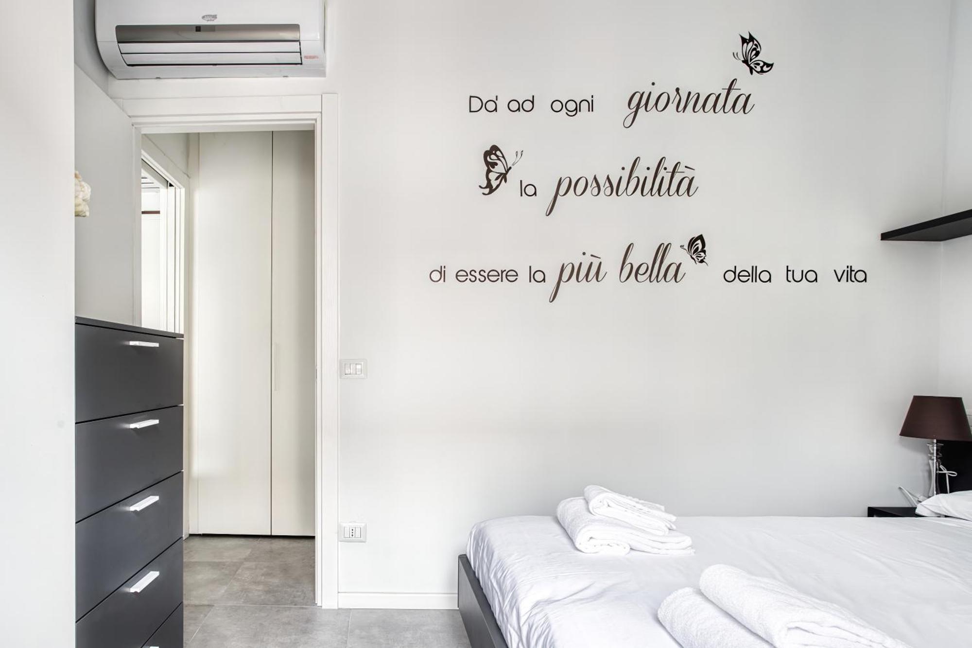 Sleek City Abode In Maciachini Milánó Kültér fotó